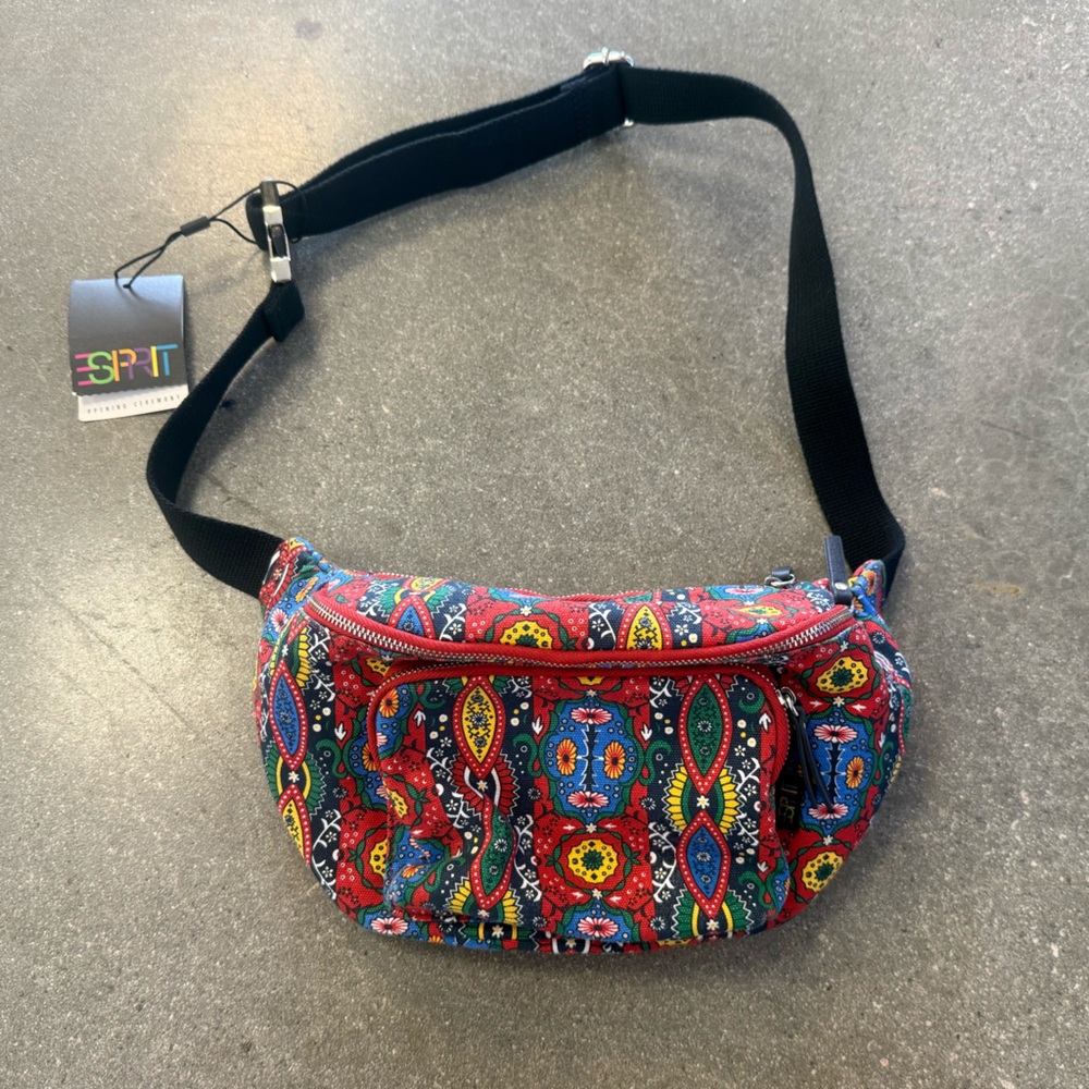 NWT OPENING CEREMONY X  ESPRIT PAISLEY FANNY PACK, ONE SIZE, RED